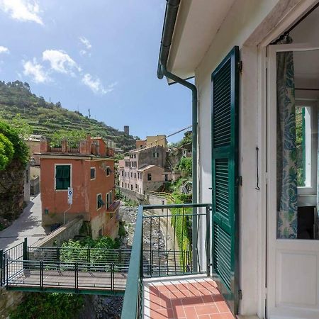 Апартаменты Joivy Lovely Apt For 2, With Terrace And Lovely View Вернацца Экстерьер фото